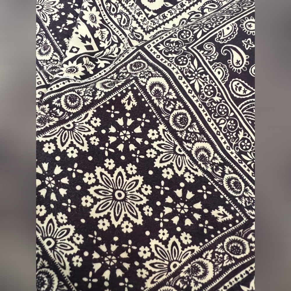 Anthropologie Cartonnier Bandana Print Shorts - 8 - Picture 5 of 15